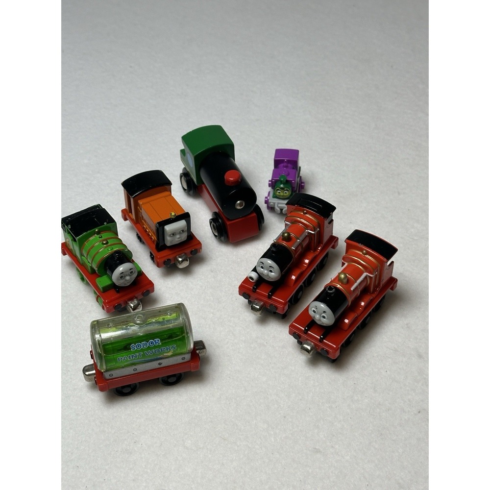 Thomas & Friends Wooden Railway Train Set Lot Percy James Rusty Sodor Paint Cars
